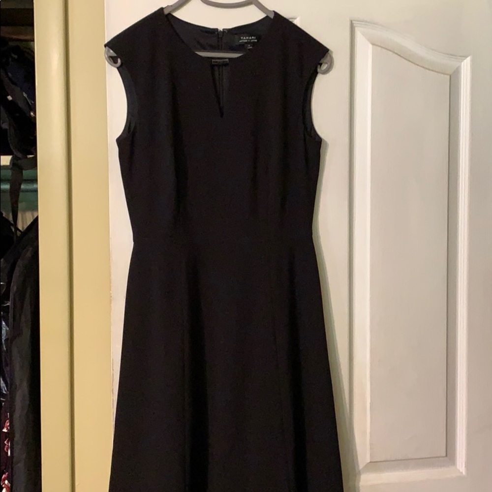 TAHARI DRESS